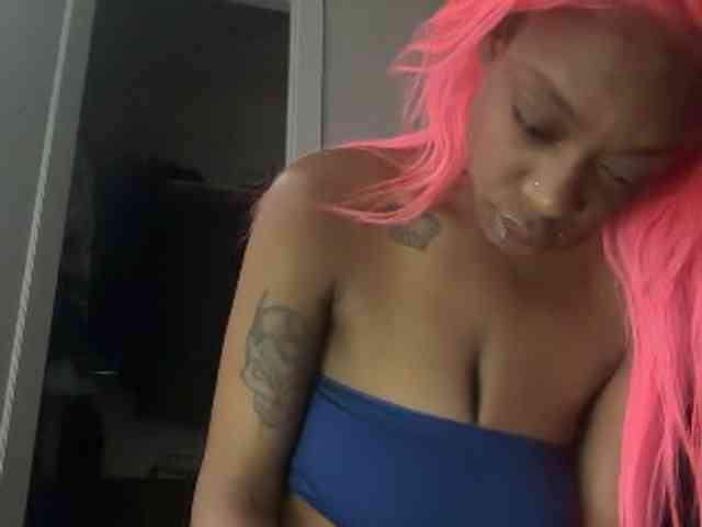 DelightfulDark webcam