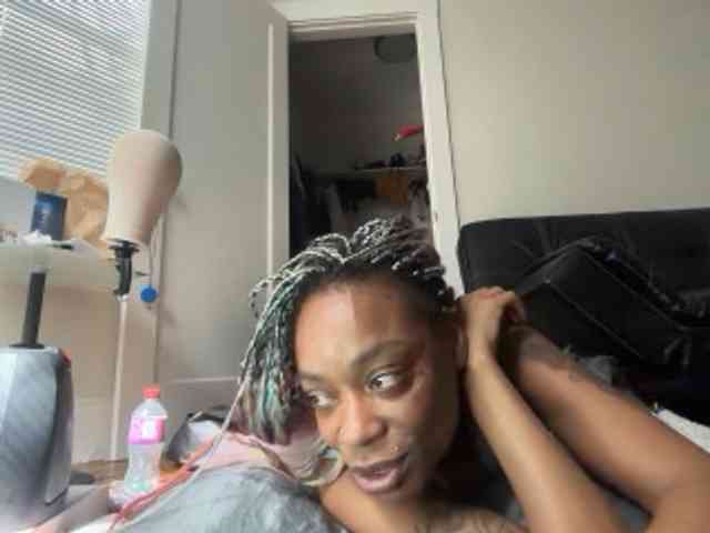 DelightfulDark webcam