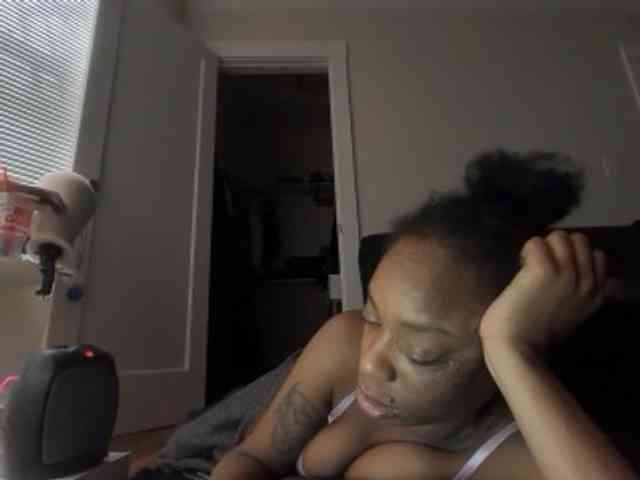 DelightfulDark webcam