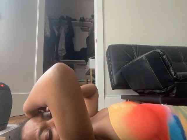 DelightfulDark webcam