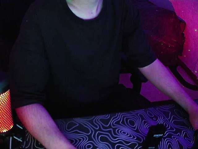 -REDBADNESS- live webcam show