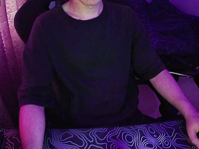 -REDBADNESS- live webcam show