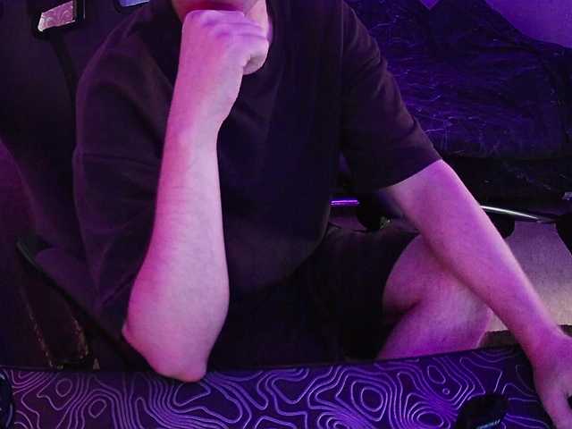 -REDBADNESS- live webcam show