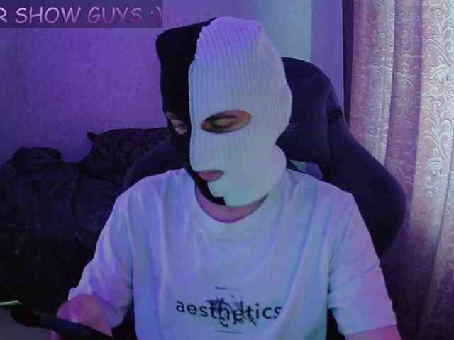 fame Sex Cam Show