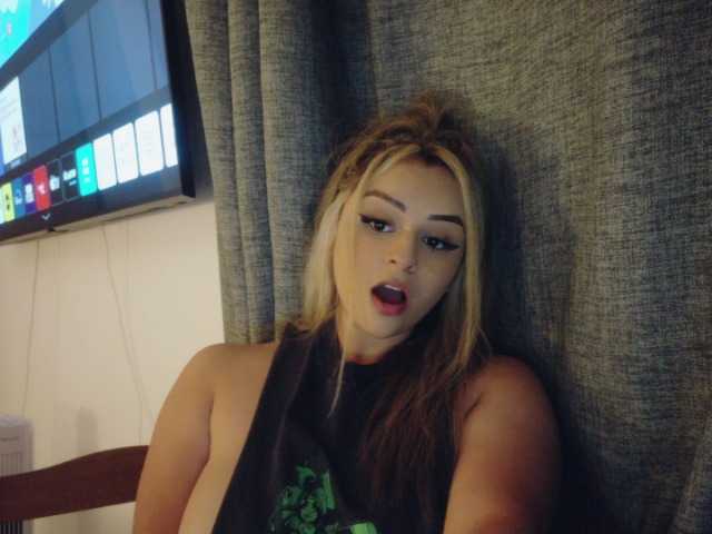 Inocentekitty live cam preview