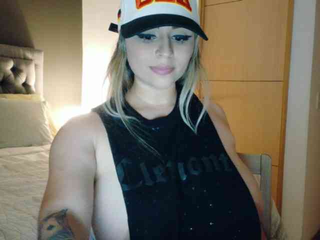 Inocentekitty webcam
