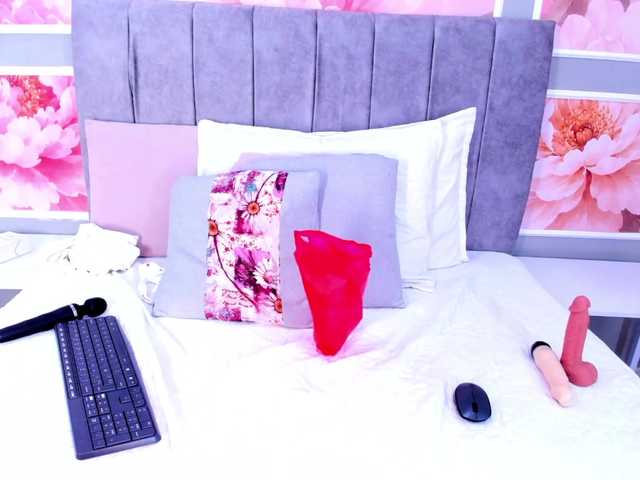 StaceyWhite live webcam show