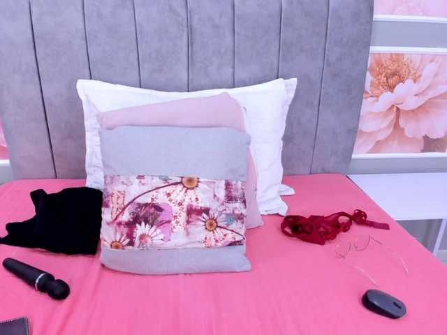 StaceyWhite live cam on BongaCams