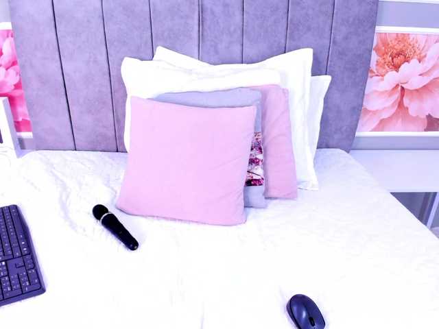 StaceyWhite live cam on BongaCams