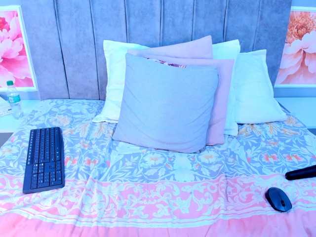 StaceyWhite live cam on BongaCams