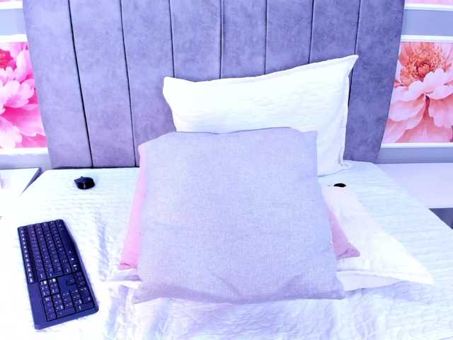 StaceyWhite live cam on BongaCams
