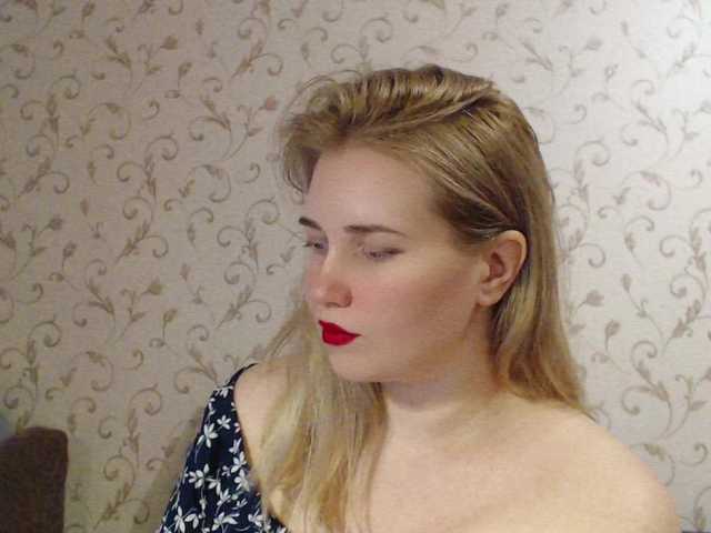 MissLilyAbrams live cam on BongaCams