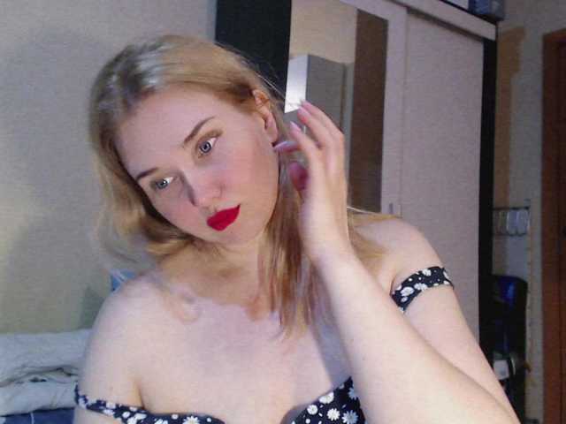 MissLilyAbrams live cam on BongaCams