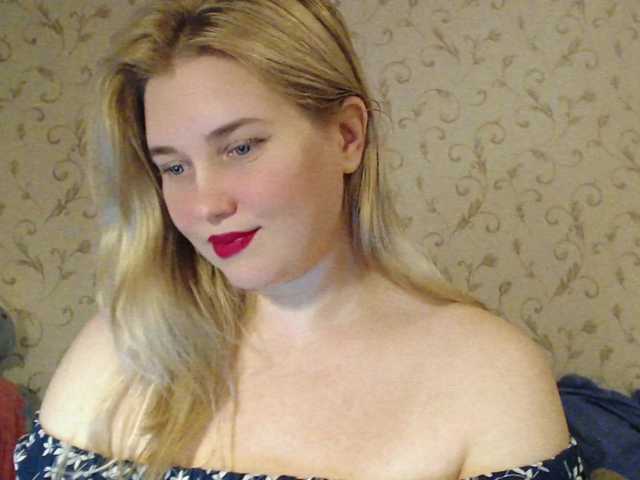 MissLilyAbrams live cam on BongaCams
