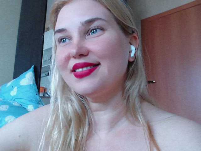 MissLilyAbrams
