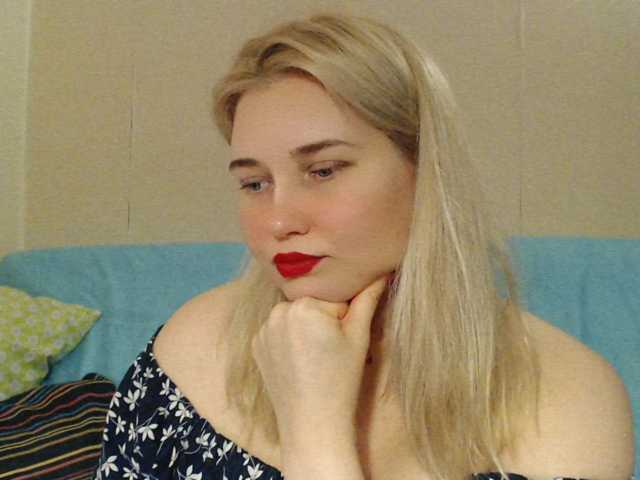 MissLilyAbrams ao vivo no BongaCams
