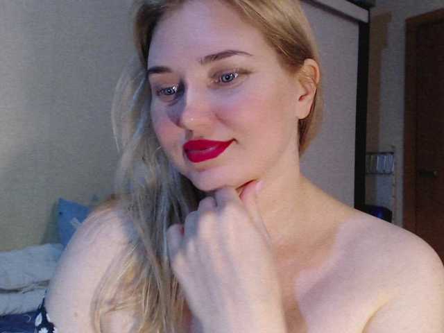 MissLilyAbrams