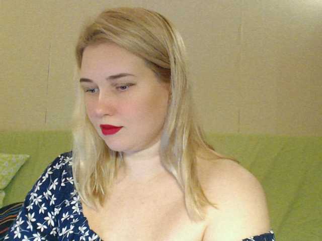 MissLilyAbrams live cam on BongaCams