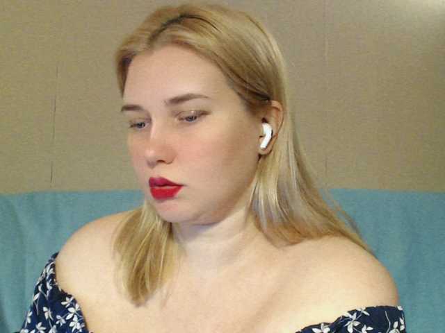 MissLilyAbrams live cam on BongaCams