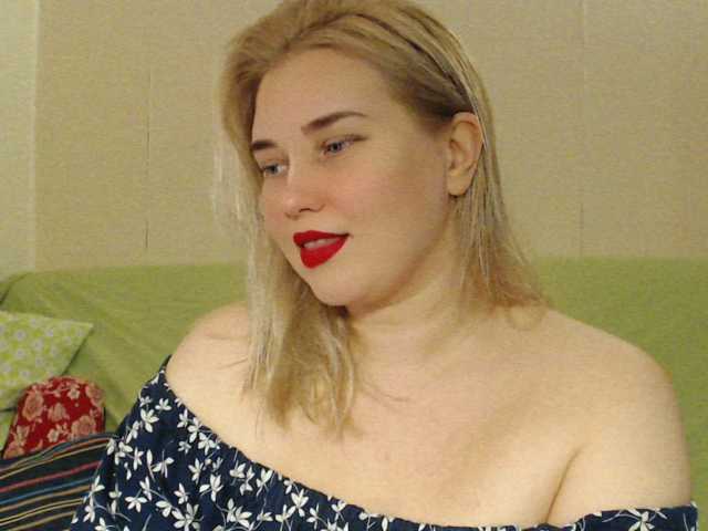 MissLilyAbrams live cam on BongaCams