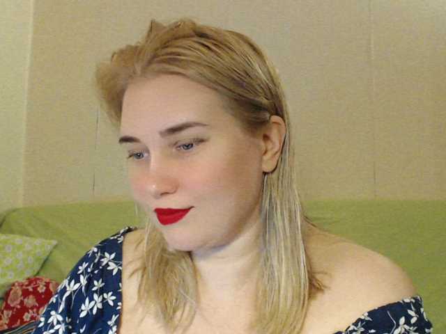 MissLilyAbrams
