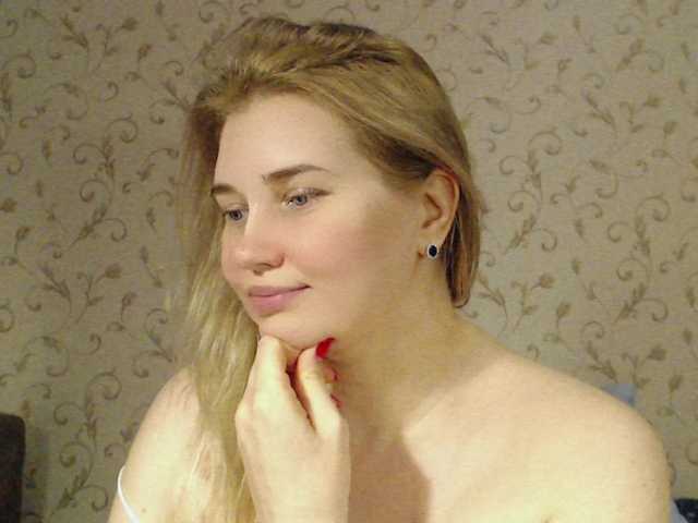 misslilyabrams online