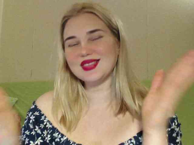 MissLilyAbrams