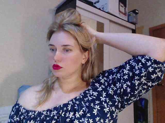 MissLilyAbrams