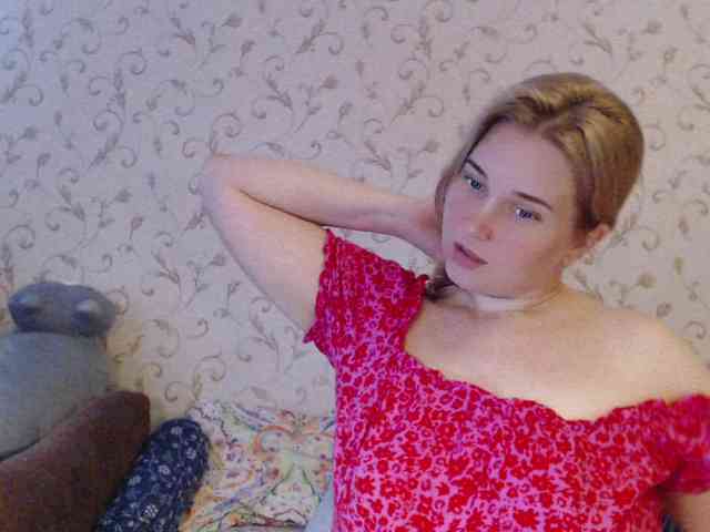 MissLilyAbrams