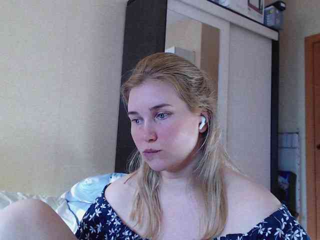 Модель: _LILKA_
