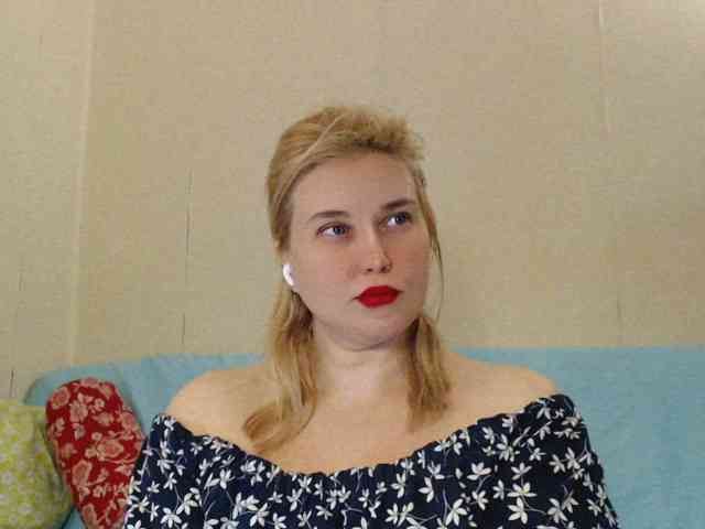 MissLilyAbrams