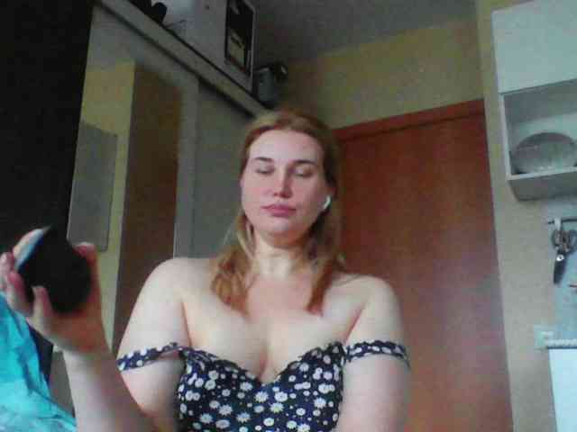 Модель: _LILKA_