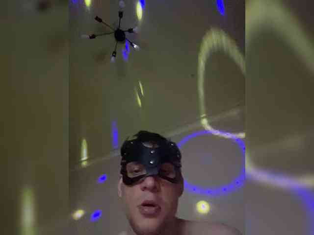 Robert_with_wife webcam