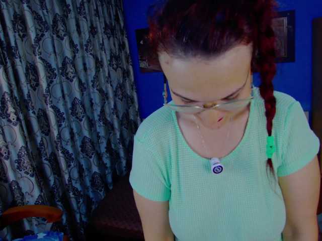 FrancescaEvans live cam preview