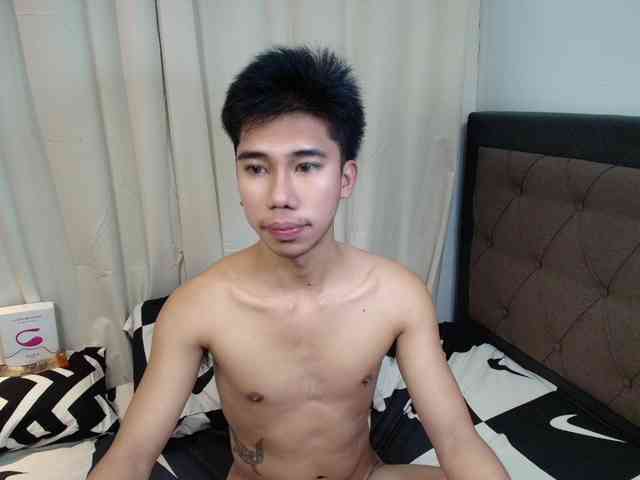 Yourasian_BrixxyBunny