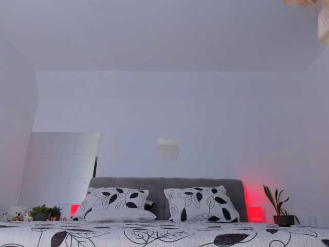Cumcumforyouuu live cam on BongaCams