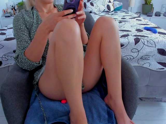 Cumcumforyouuu live cam on BongaCams