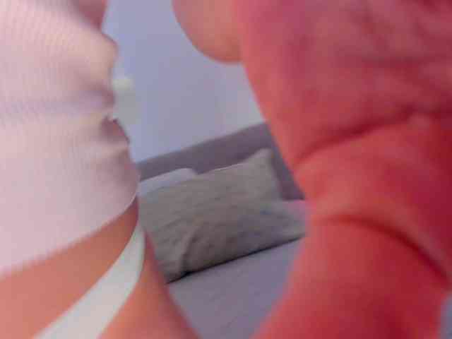 Make_me_wet webcam
