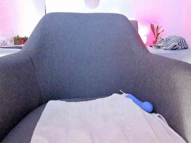 Make_me_wet webcam
