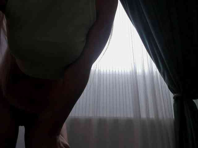 Make_me_wet webcam