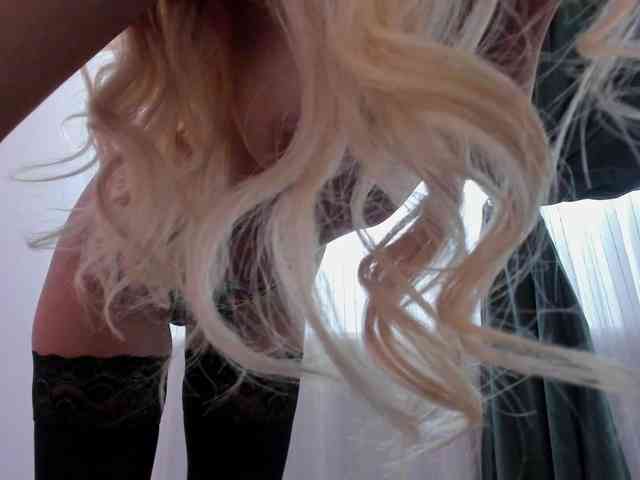 Make_me_wet webcam