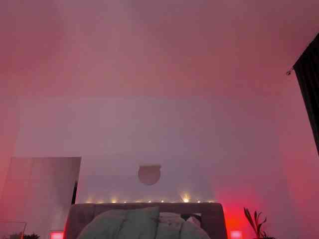 Make_me_wet webcam