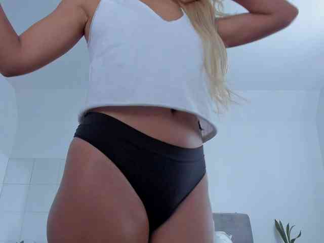 Make_me_wet webcam
