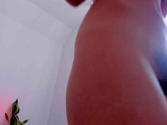 Make_me_wet webcam