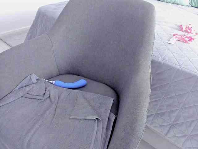 Make_me_wet webcam