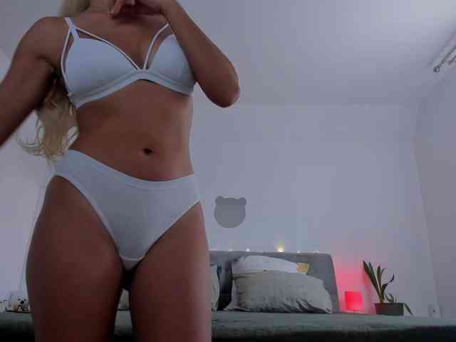 Make_me_wet webcam
