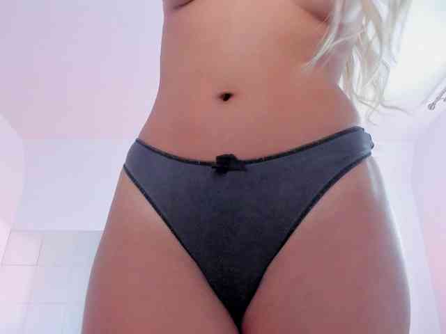 Make_me_wet webcam