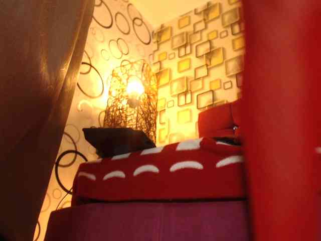 SWETTBROWN webcam