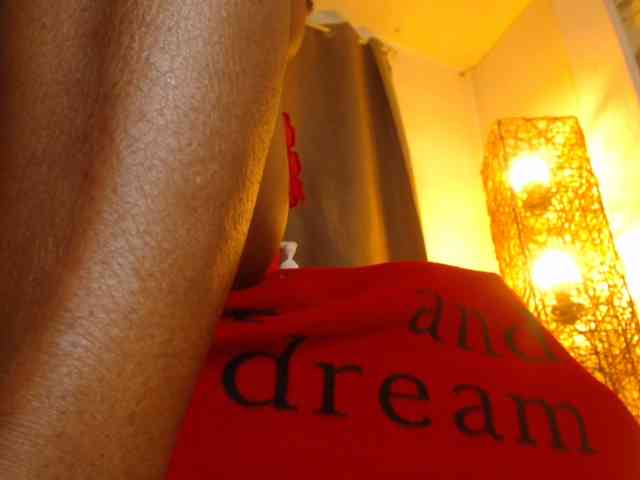 SWETTBROWN webcam