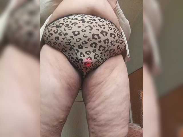 Juliet-A live cam on BongaCams